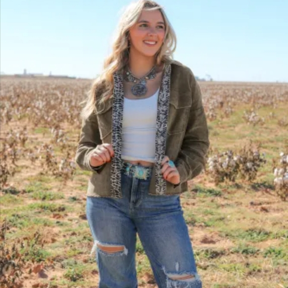 2 left😀New gray corduroy snakeskin trim jacket - Picture 3 of 17